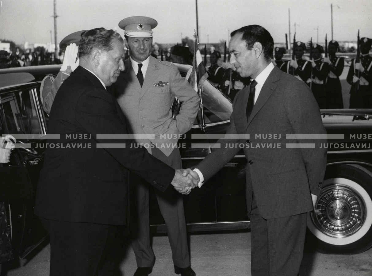 1961_160_041