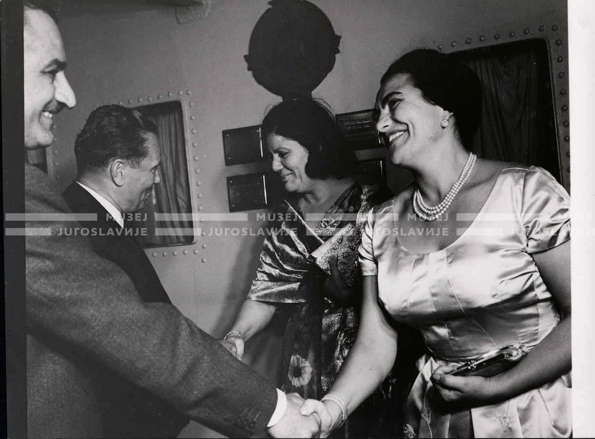 1961_165_148