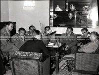 1953_023_122
