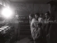 1949_004_100