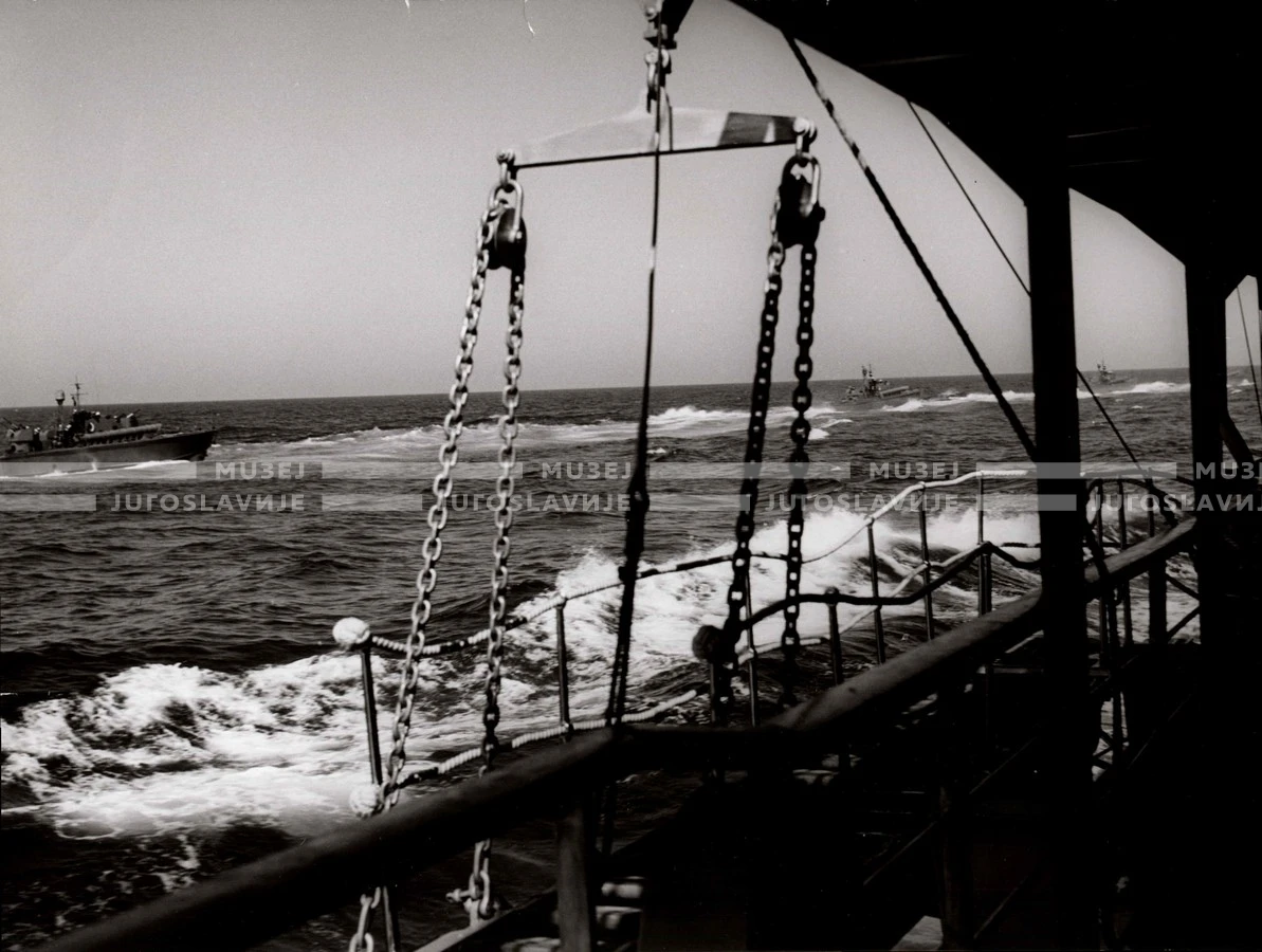 1961_164_001