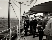 1954_027_159