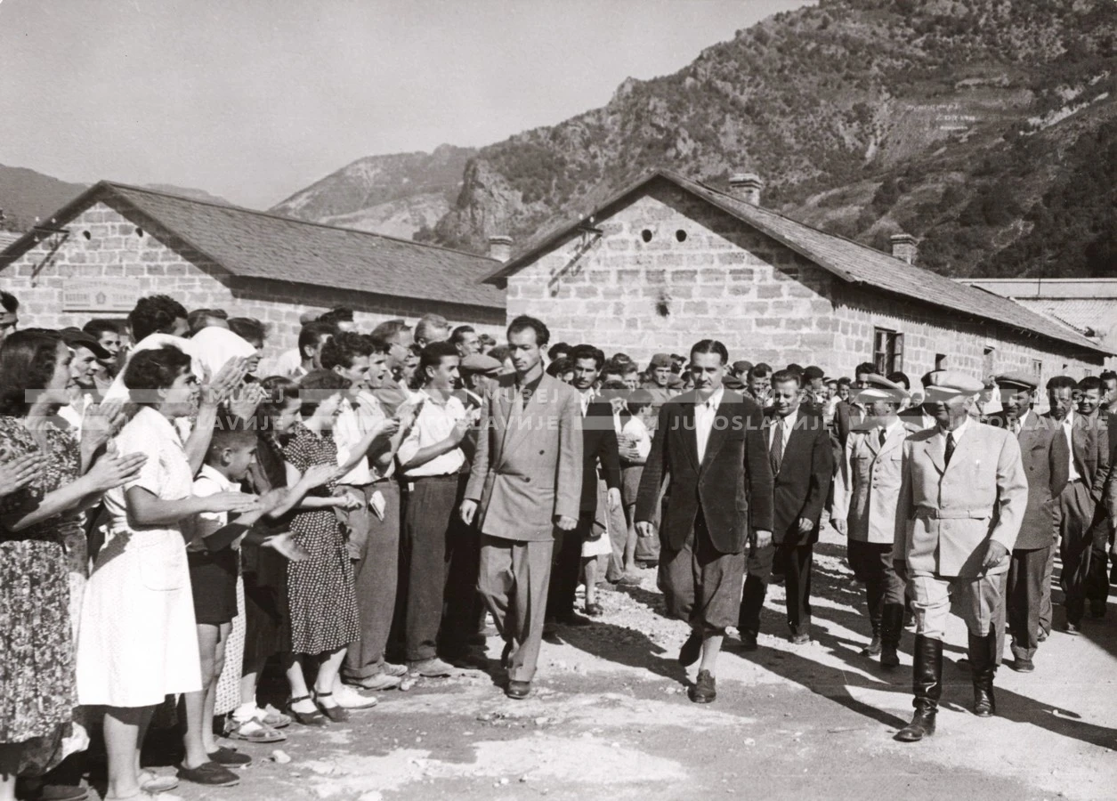 1951_011_067