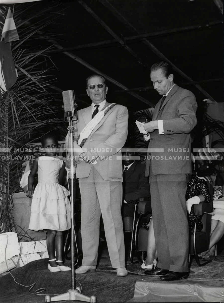 1961_157_178