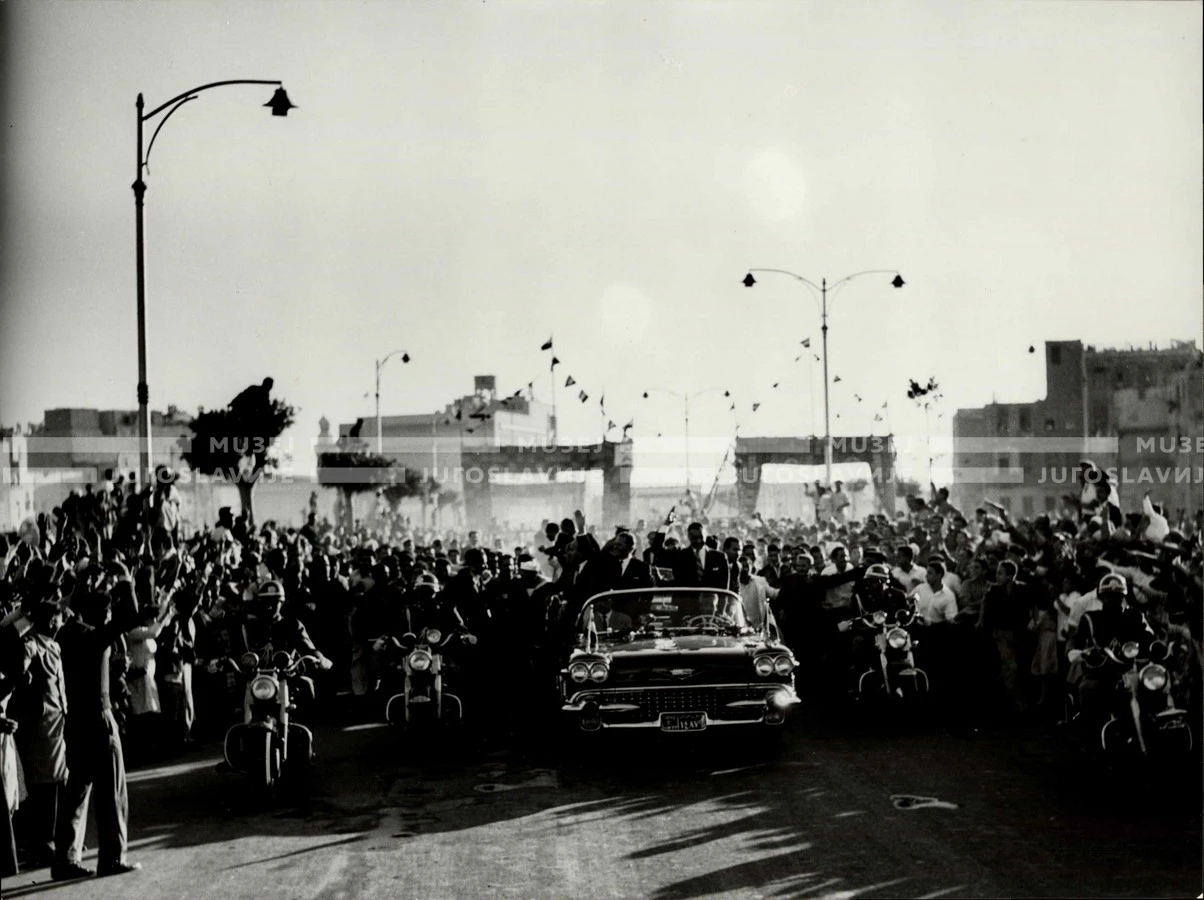 1961_164_029