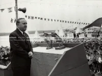 1961_166_094