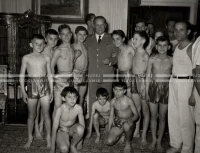 1954_028_114