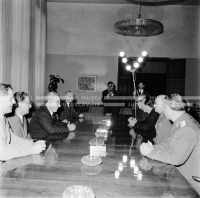 AR_B_34_08