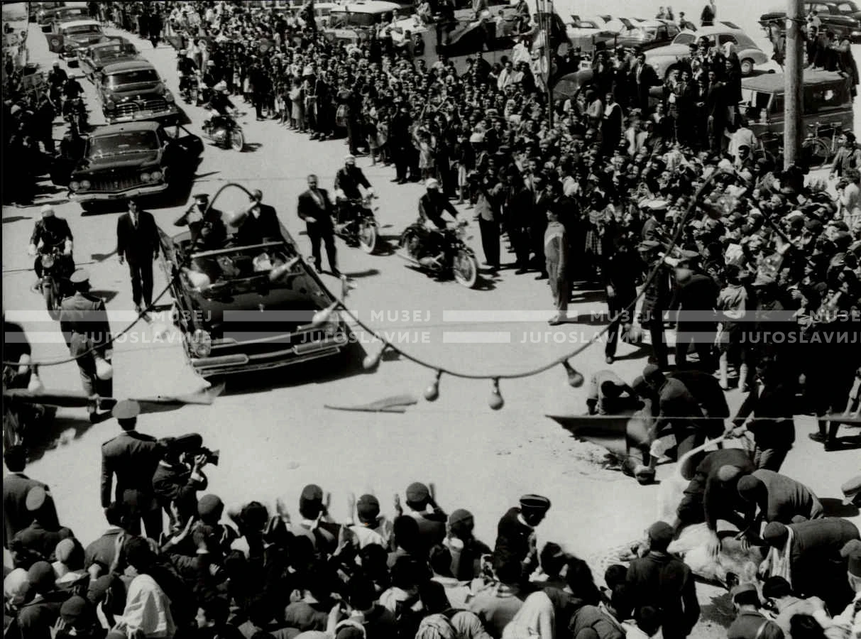 1961_163_178