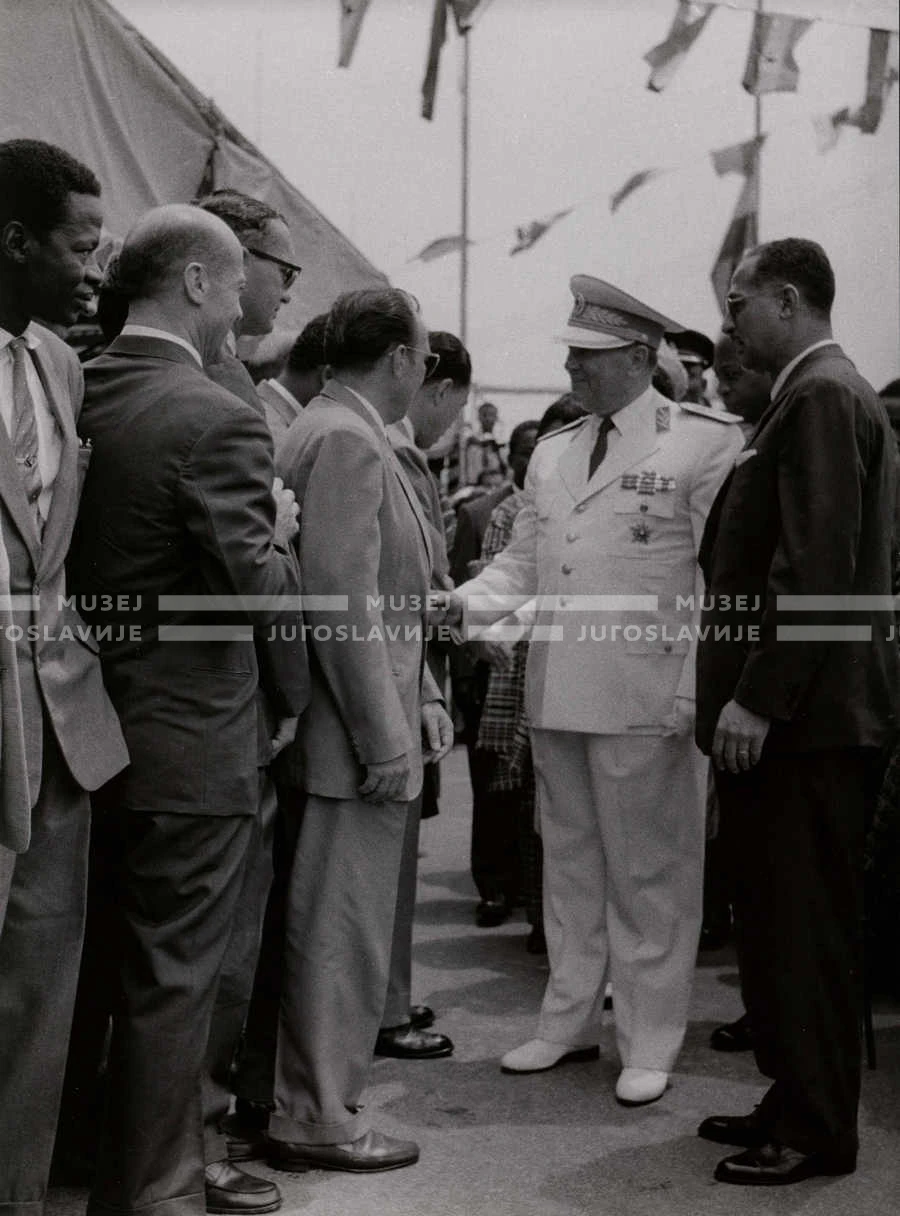 1961_151_022