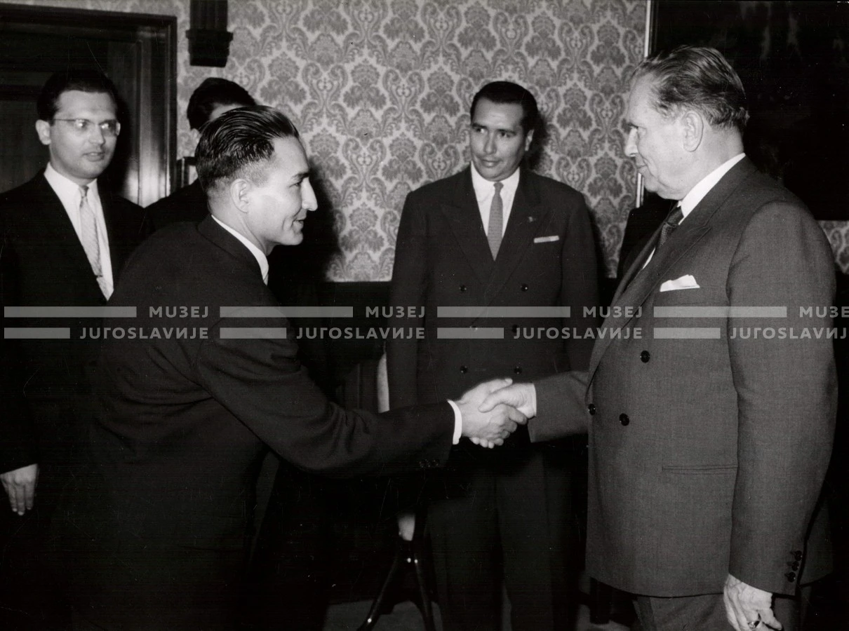 1961_170_002
