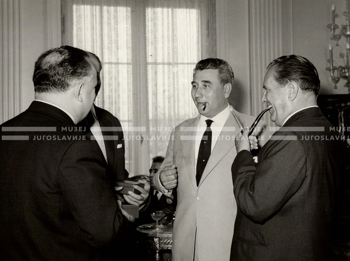 1961_170_016