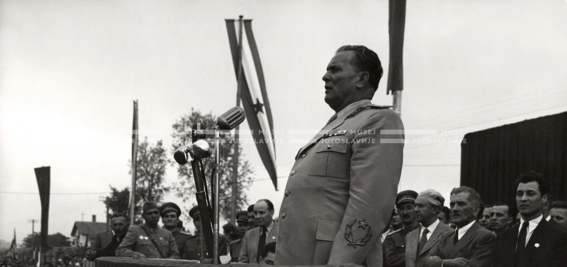 1952_014_015