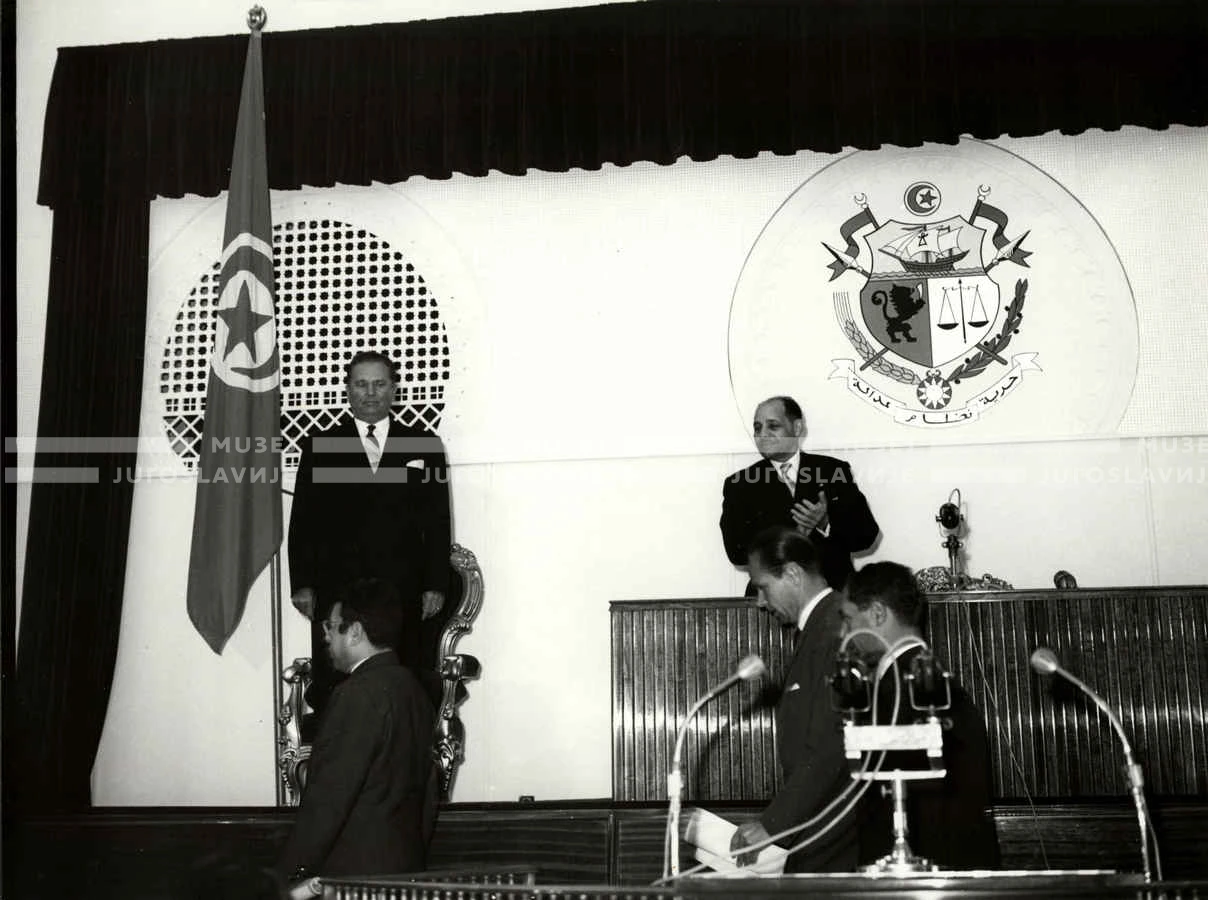 1961_162_107