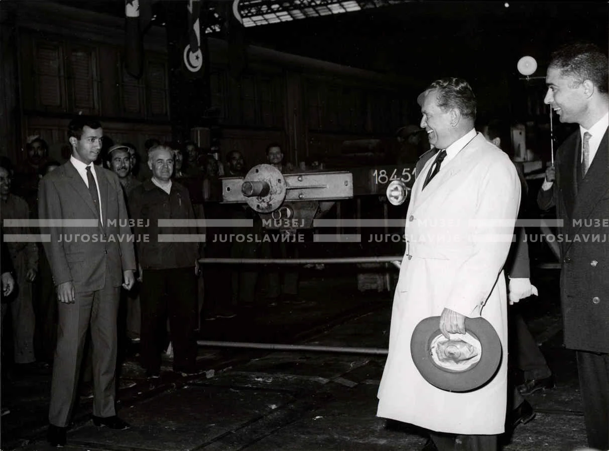 1961_163_007