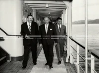 1961_166_043