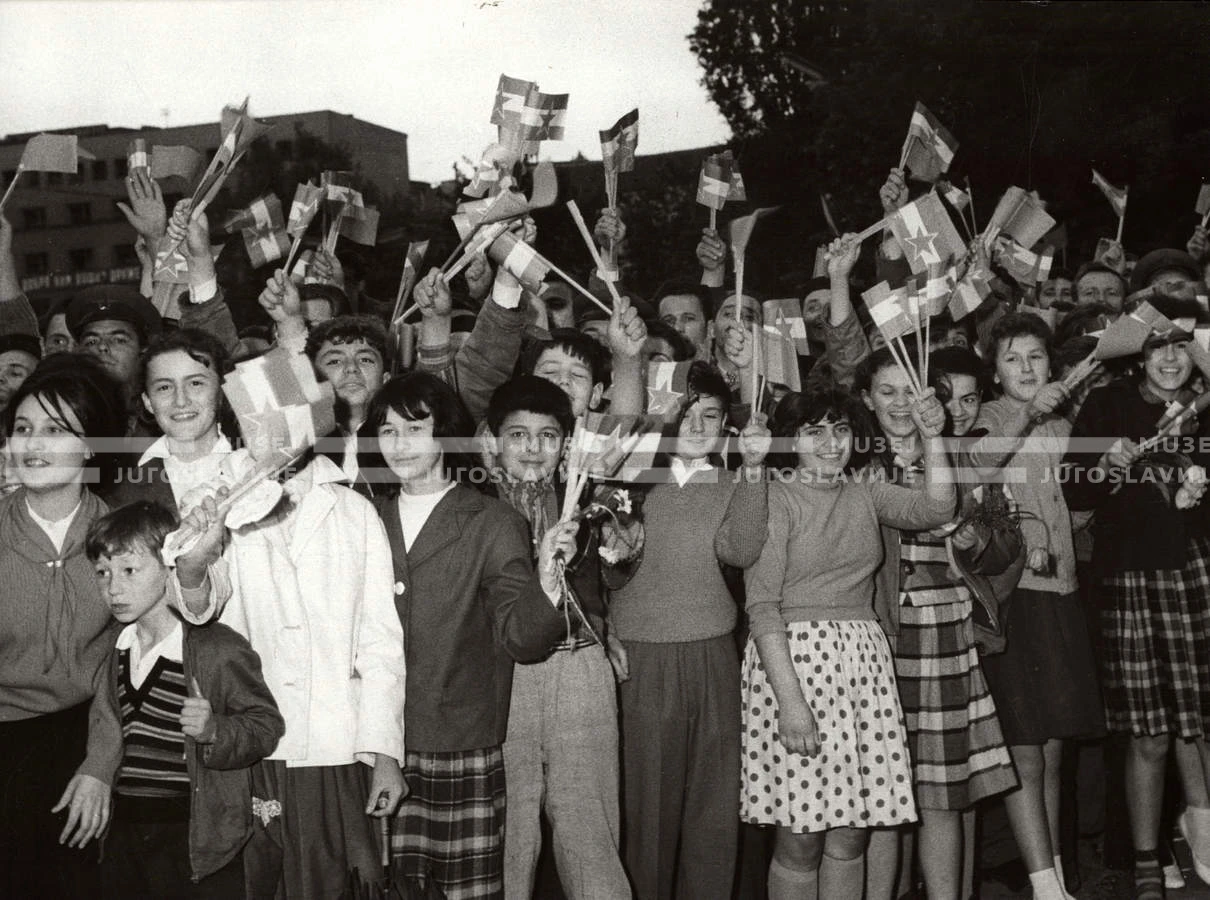 1961_166_161