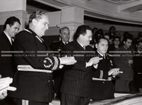 1950-51_008_057