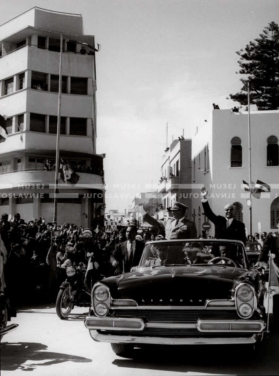 1961_163_182