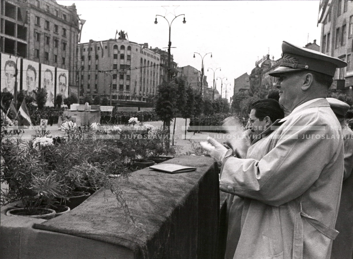 1950_006_067