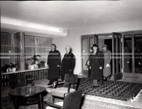 1953_025_042