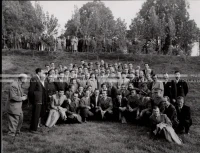 1953_024_012