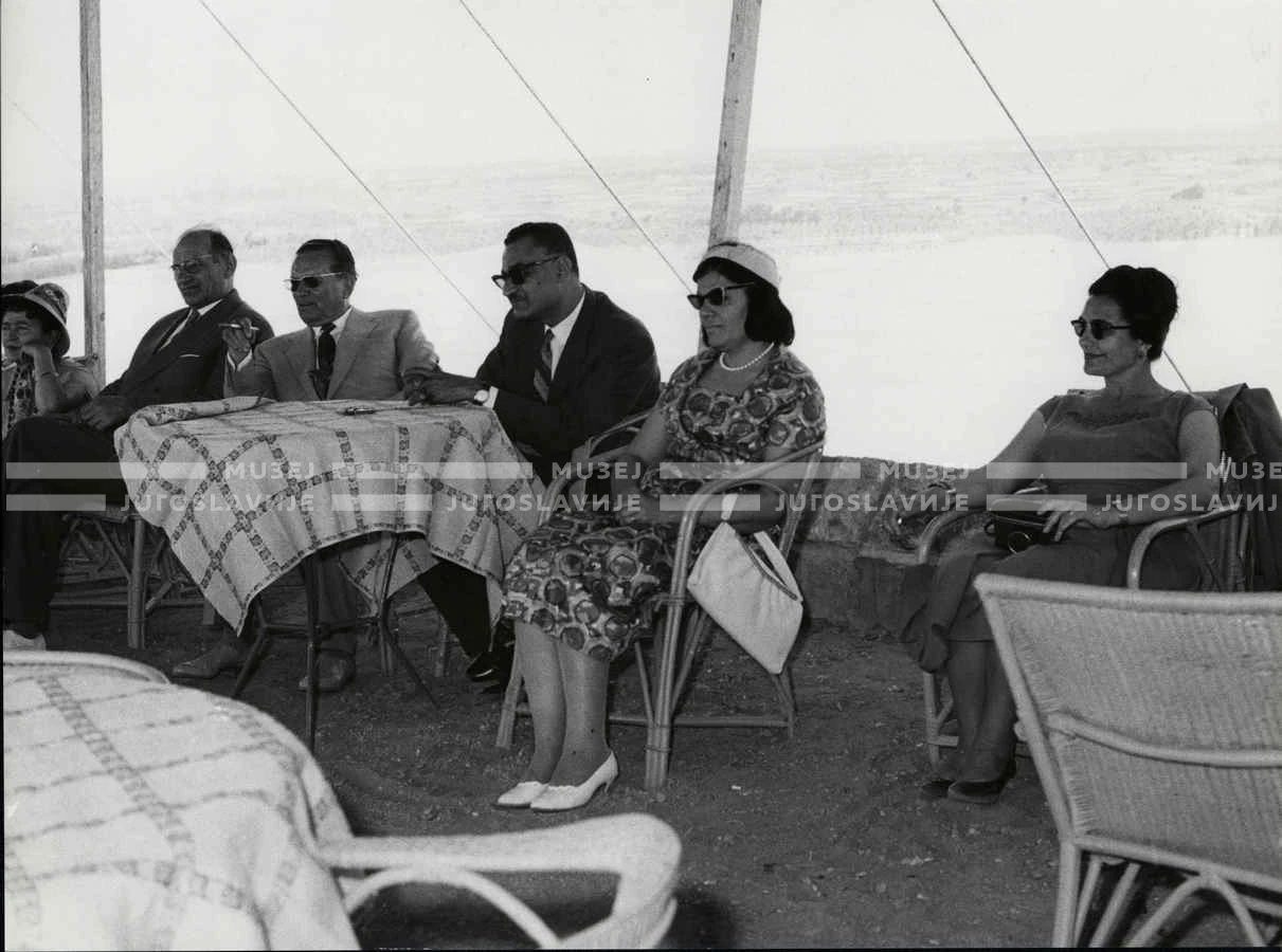 1961_165_035