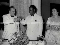 1961_151_122
