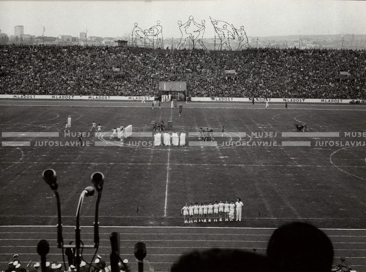 1961_168_082