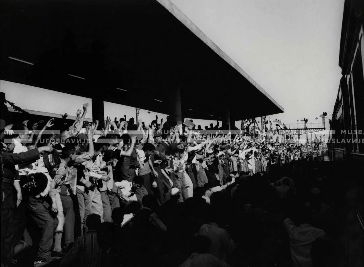 1961_165_092