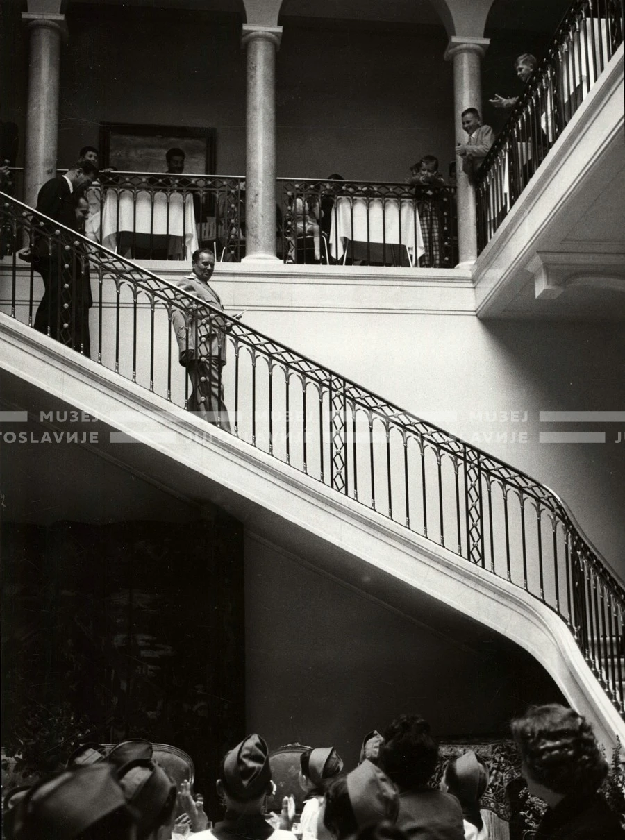 1961_167_146