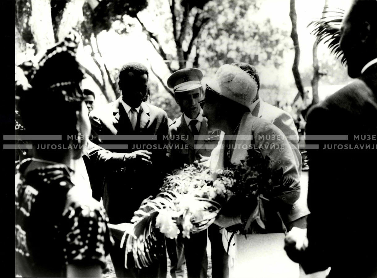 1961_158_043