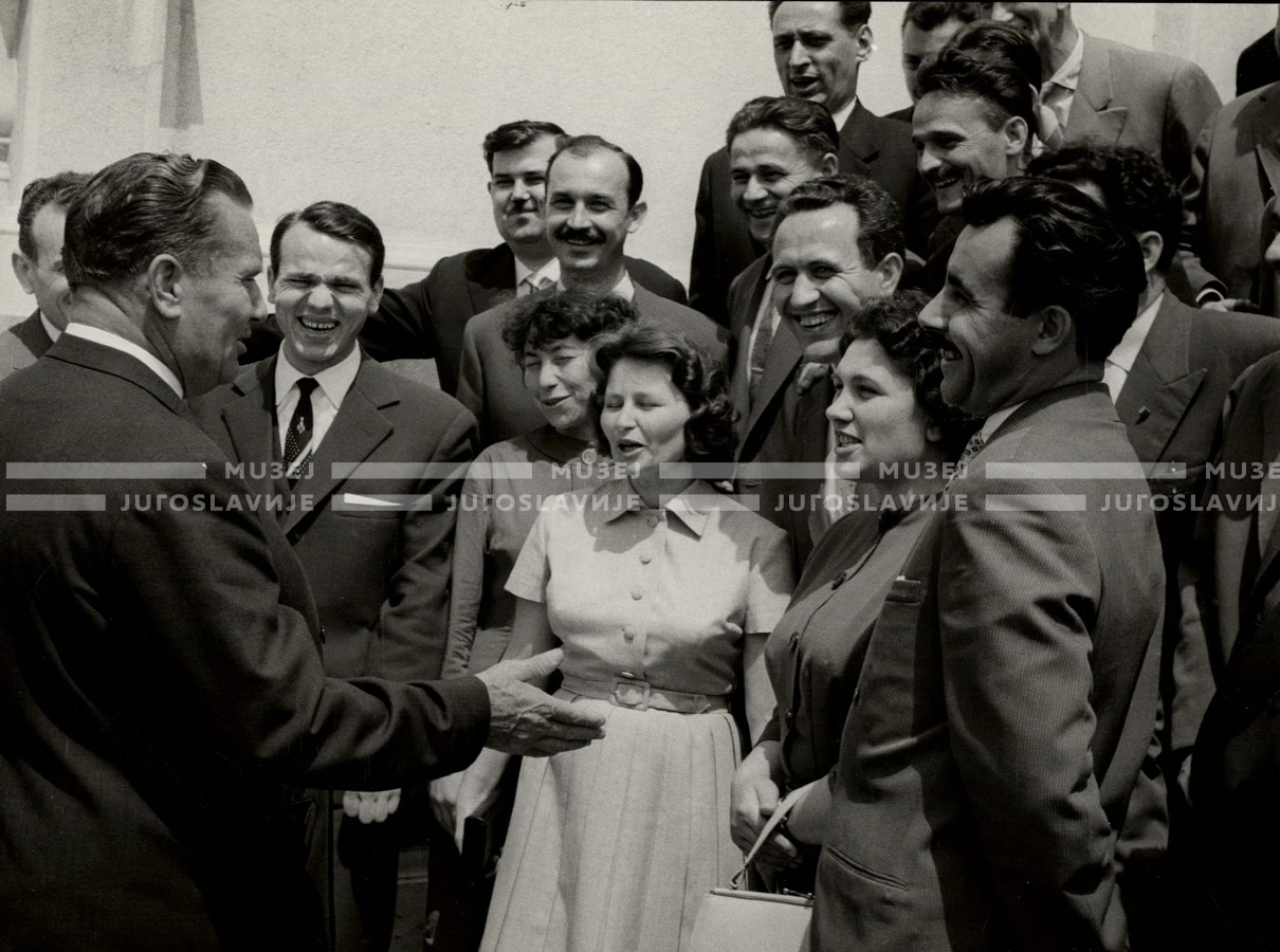 1961_167_204