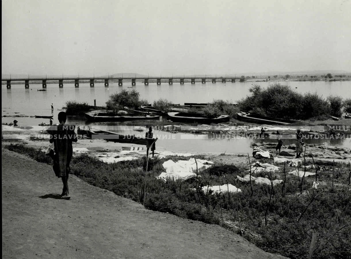 1961_159_041