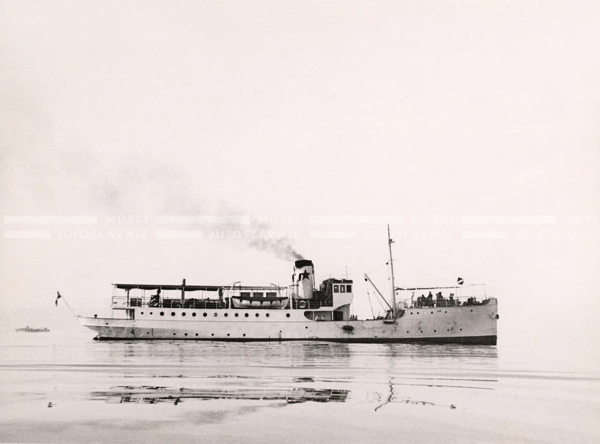 1948_001_107