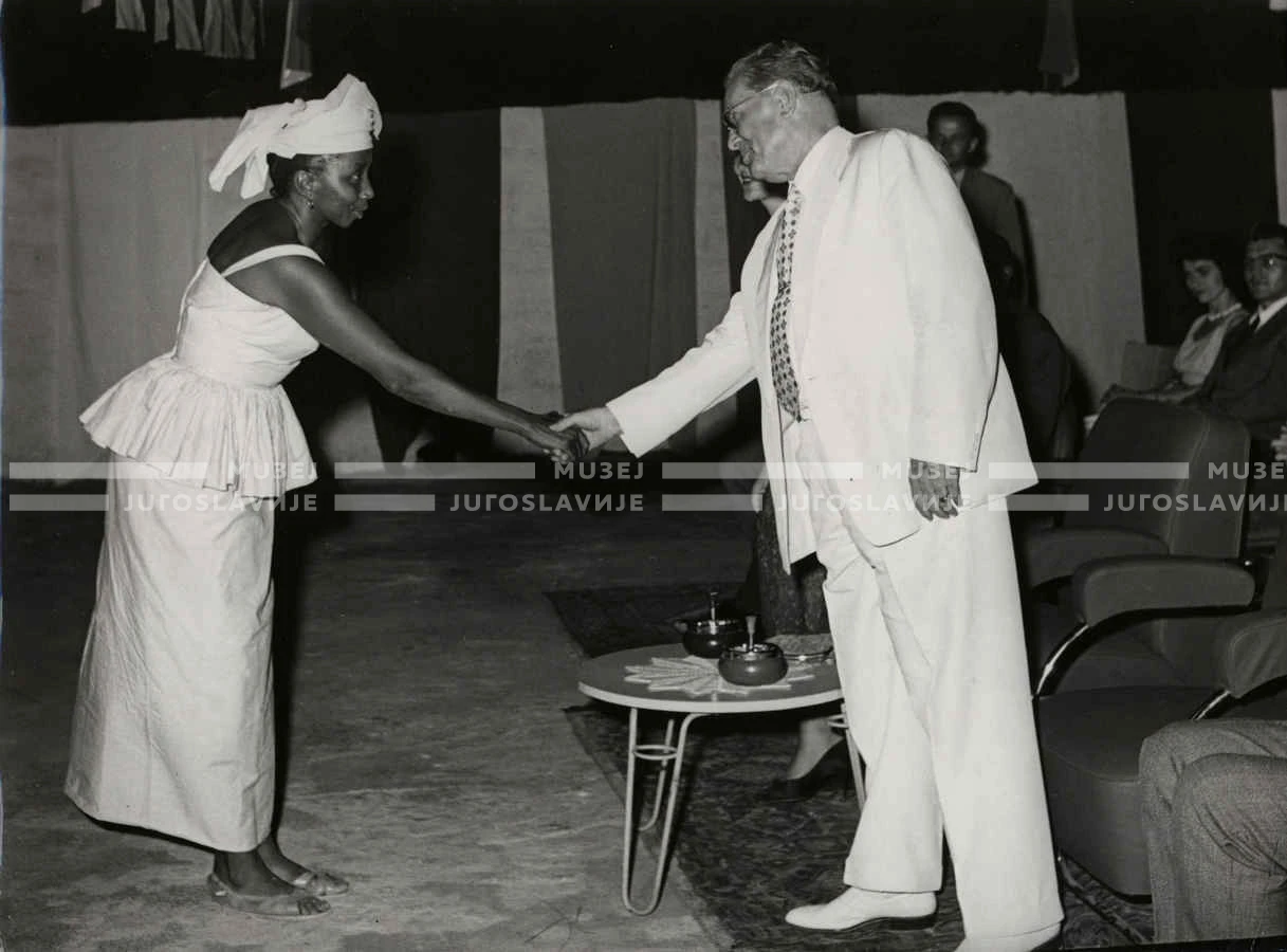 1961_157_196