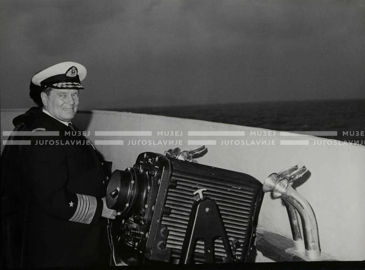 1961_150_052