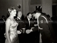 1954_027_055
