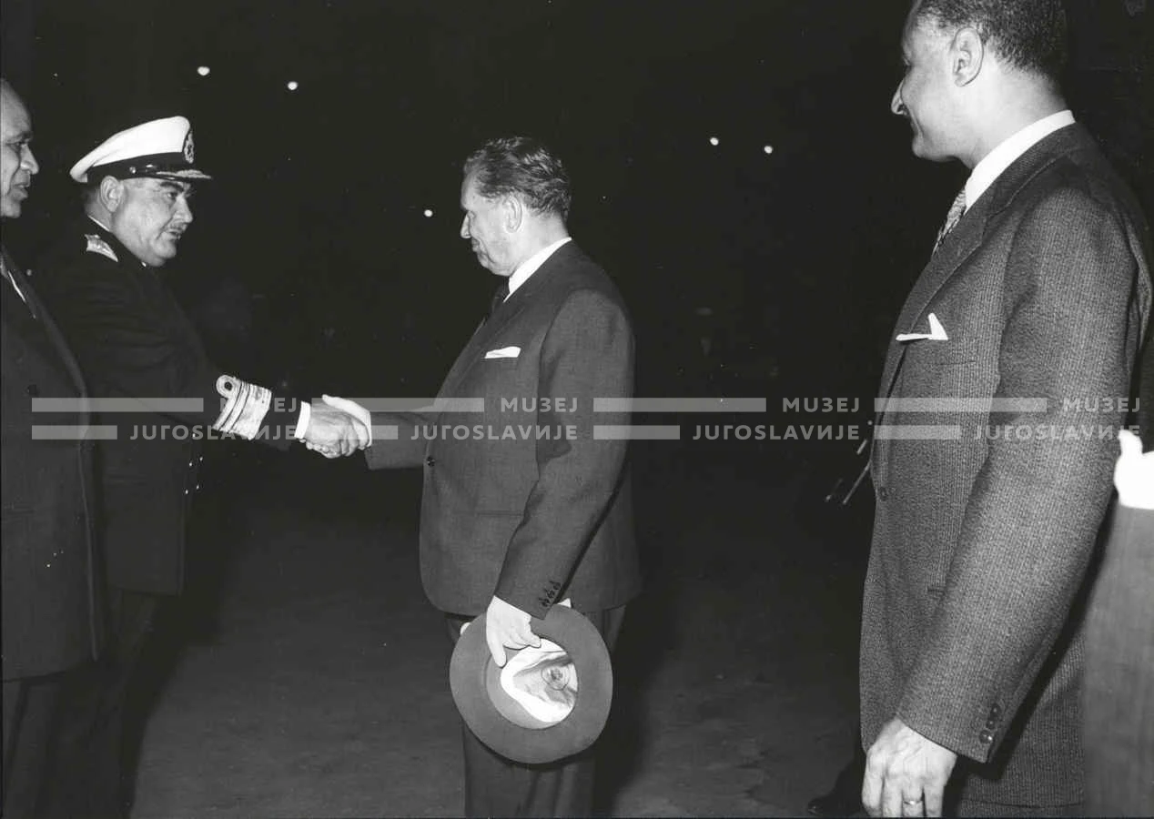 1961_165_125