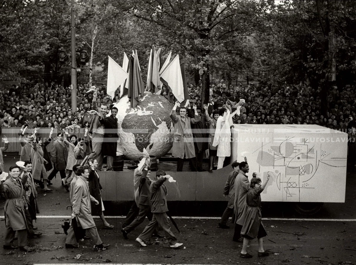 1961_167_042