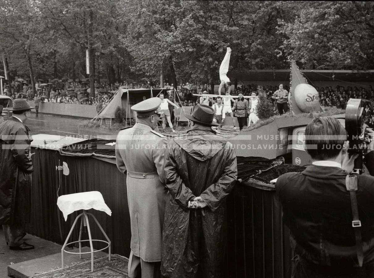 1961_167_052