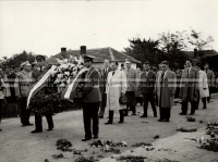 1961_169_011