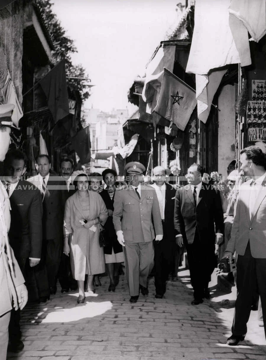 1961_160_164