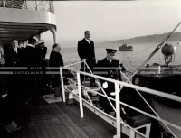 1954_027_011