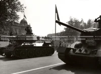 1952_014_007