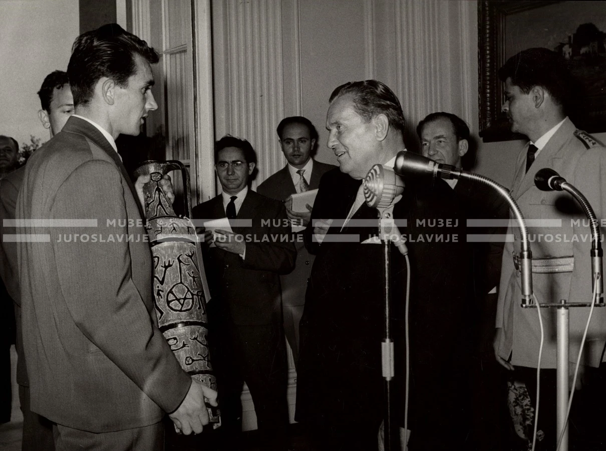 1961_167_167