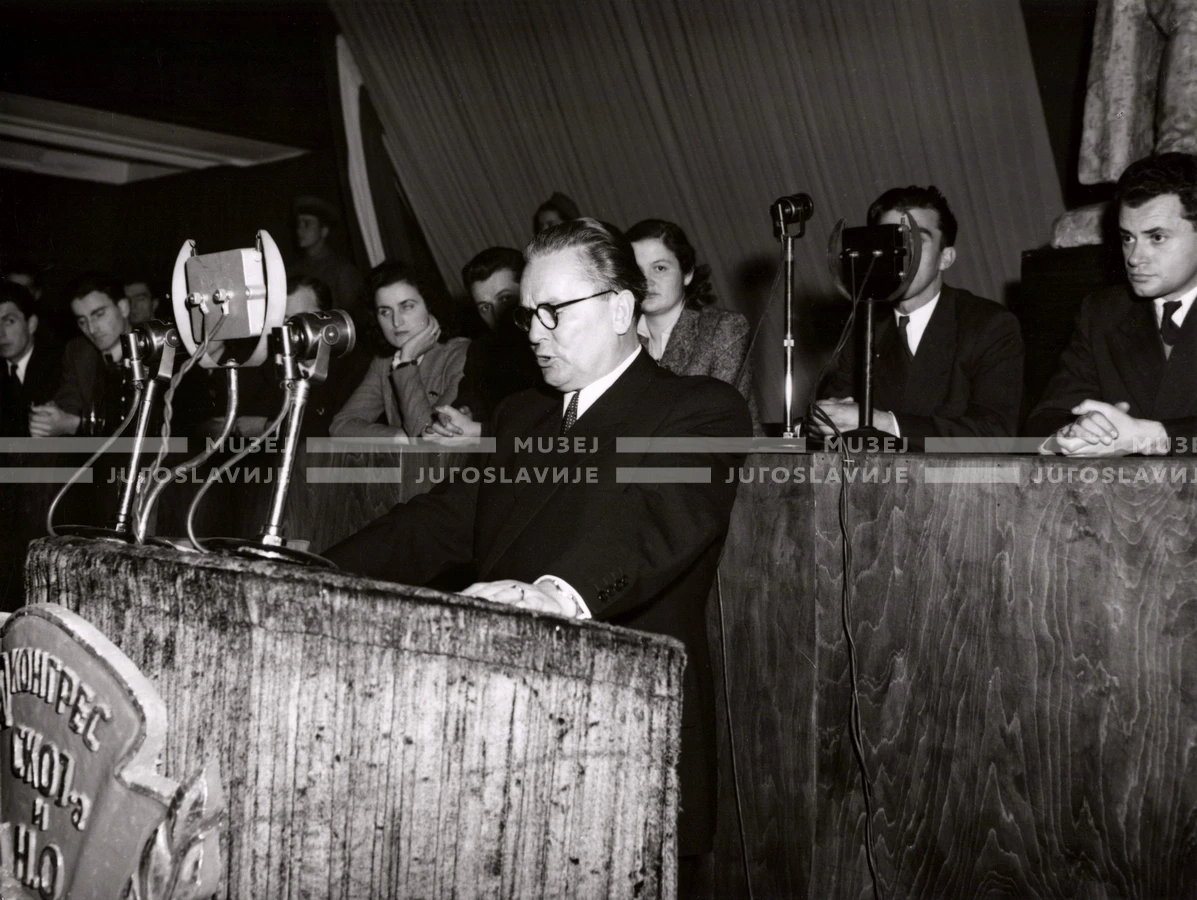 1948-49_002_048