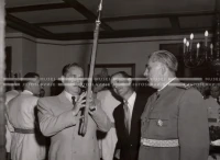 1951_009_091