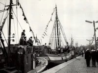 1961_166_089