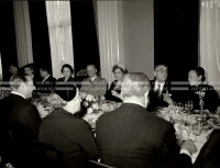 1954_027_076